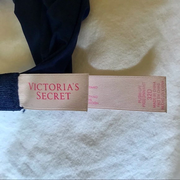Blue Victoria Secret Push-Up Bra - Picture 4 of 4